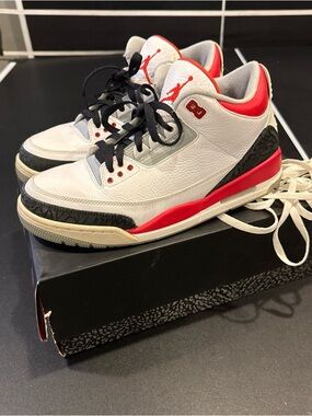 Air Jordan 3 Retro White/Red/Black Basketball Sneakers - Fire Red size 10